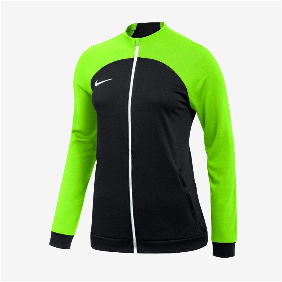 W NK DF ACDPR TRK JKT K